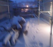 "mais non ca ca fait 3 ans que l'on a plus d'intempérie en hiver, aucun soucis de découvrir en décembre ..."