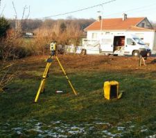 Commencement du terrassement ! Ils ont super bien bossé !