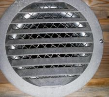Grille de prise d'air de VMC