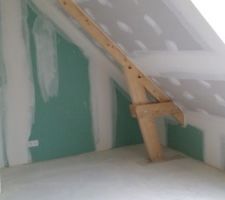 Chambre 2 avec dressing de 2m