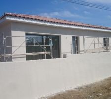 Enduit crépis gratté