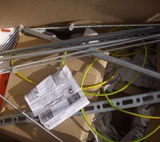 étail des kits de fixatons non installés