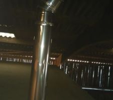 Conduit cheminée sous toit