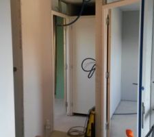 Vu couloir chambre 2