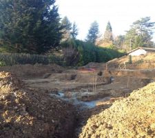 Béton coulé, radiers mis en place