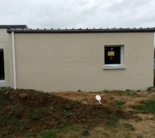 Enduit blanc de noirmoutier et gris etretat de chez PRB