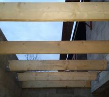 Poutres bois pour toit terrasse