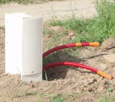 Cofret erdf terminé, le branchement à coté, est en attente de france télécom (dans 3 mois!)