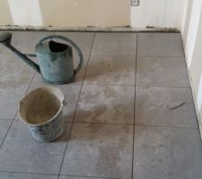 Carrelage chambres du haut.