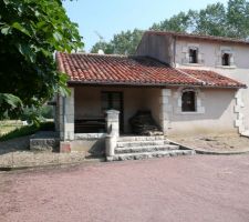 Terrasse et cuisine