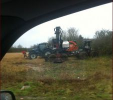 Voici des photos envoyer par Aminevlp pour voir ce qui ce passe sur le lotissement pour ceux qui sont loin et ne peux venir pour le moment moi jirai la semaine du 8 févier bonne semaine  a vous et nesiter pas a mettre des photos