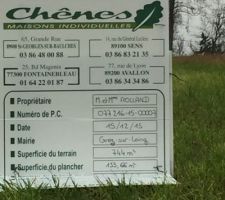 Panneau sur le terrain