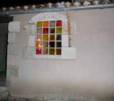 Remplacement d'une fenêtre de la cuisine par des briques de verre