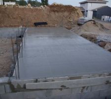 Construction du vide sanitaire.