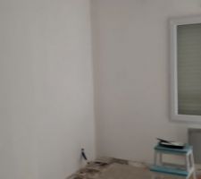 Poncage sous couche des murs et plafond repeint