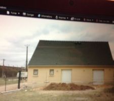 Façade arrière en cours!