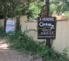 MDR
A notre arrivée, notre terrain serait il à vendre???