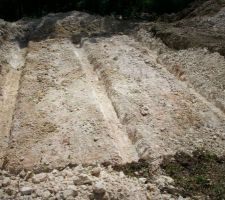 TRANCHEES DES FONDATIONS