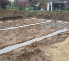 Voil&agrave; une petite photo des fondations.