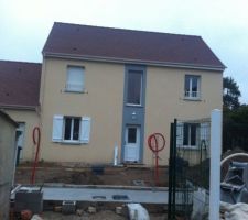 Mose sn place des fondations du prtail avec une dalle de 5x2m pour deux regards.