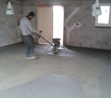 Garage bientot fini. Plus que l'int&eacute;rieur