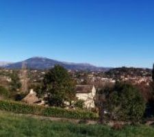 Vue panoramique du terrain avant le début des travaux