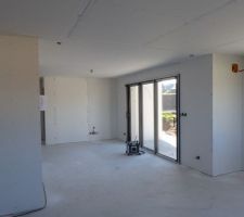 Vue de l'intérieur. on commence à deviner à quoi ça va ressembler.