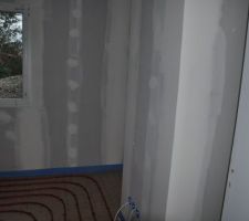 Visite pour vérifier le chauffage au sol
