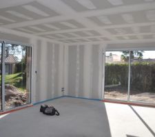 Visite de l'int&eacute;rieur - s&agrave;m vue du salon