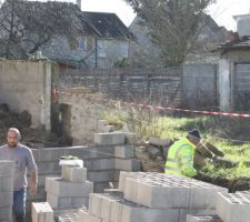 Début de construction du vide sanitaire.