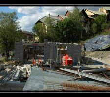 La fa&ccedil;ade sud avec la baie vitr&eacute;e