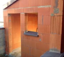 Appuis de Fenetre et porte de service du garage