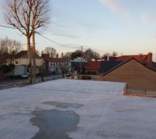 Vue au fond de notre chambre et de celle de notre grande..