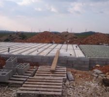 Vide sanitaire avec deux rangs de parpaings suppl&eacute;mentaires