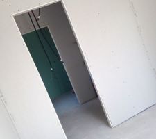 Vu dressing et salle de bain suite parentale