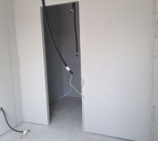 Vu entrée dressing suite parentale