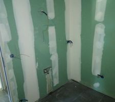 Placo termin&eacute;, joint termin&eacute;, carrelage termin&eacute;