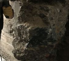 Ouverture du mur béton épaisseur 40cm pour futur accès à la  cave