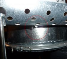 Légère fuite au niveau du socle de cheminée