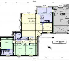 Plan general : donc plein pied : une grande pièce avec d'un côté les chambres, et de l'autre la cuisine et le garage