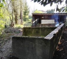 Le coin "caché" derrière la haie