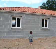 Chambre des filles et salle de jeux