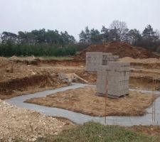 Coulage des fondations le 31/03/16