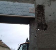 Prise pour la future charpente.