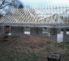 Charpente arriere maison