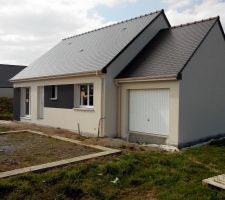 Le chantier est vraiment bien tenu. Dans l'ensemble nous sommes satisfait du rendu, des couleurs, de la prise en compte de nos remarques  .