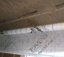 Isolation du plafond/plancher: Dérouleur pare-vapeur "Maison" spécial je suis tout seul, je me démerde..
