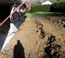 Remblayage autour du vide sanitaire