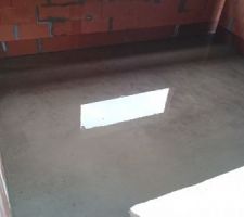 Eau stagnante au RDC_Inf suite à 2 jours de pluie