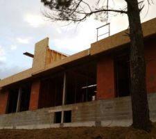 Élévation de la cabane!